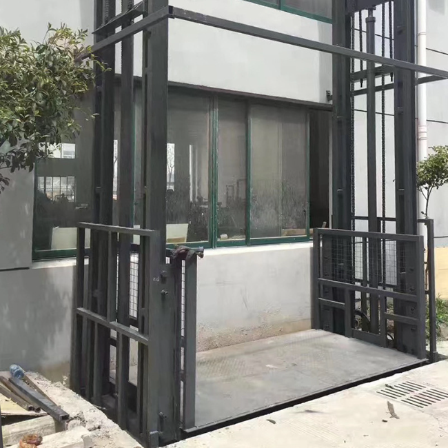 彬村山华侨农场5吨室外升降货梯